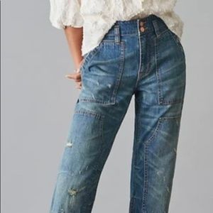 Anthropologie Pilcro Wanderer Distressed Jeans